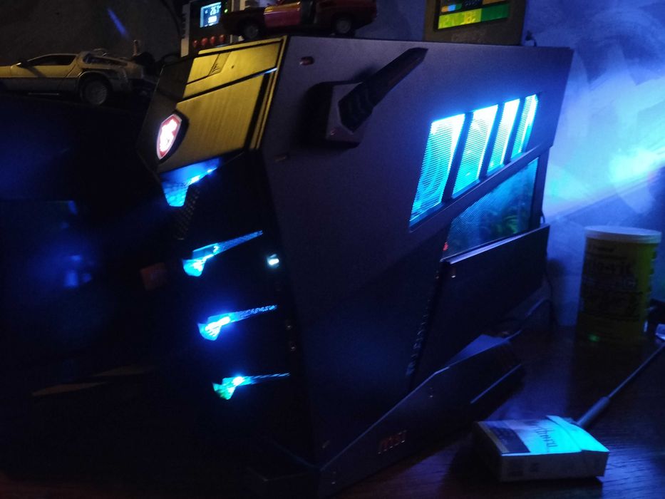 Komputer MSI AEGIS 3 intel i7 ram 16gb karta graficzna 6gb Win.10
