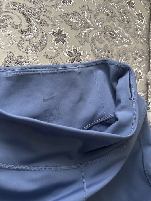 Nike велосипедки с утяжкой