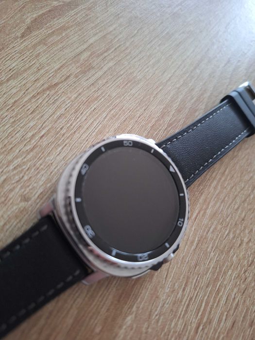 Galaxy watch 8 preto