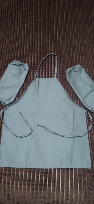 Фартук и нарукавники для труда