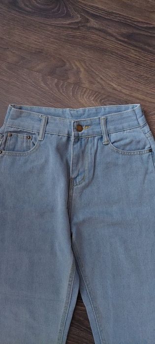 Spodnie damskie dżinsowe boyfriend XS