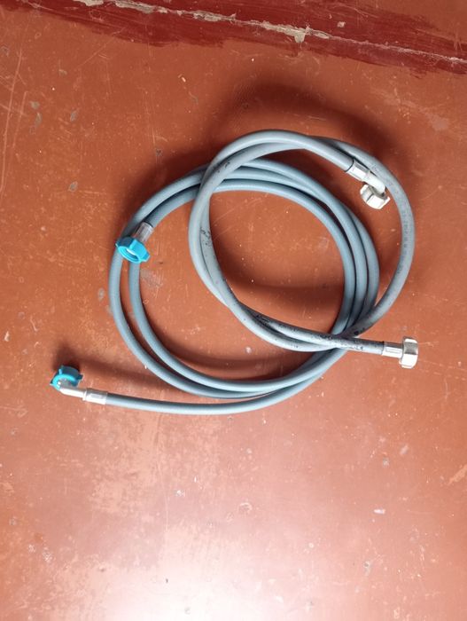 Продам шланг для стир.машинки.