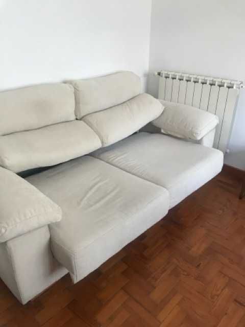 Sofá retrátil  200cm largura