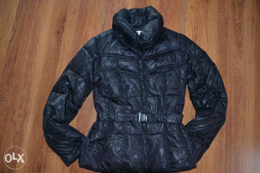 HOUSE kurtka jesienno-zimowa czarna roz.38-M