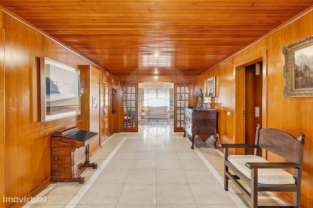 Apartamento T4 para venda