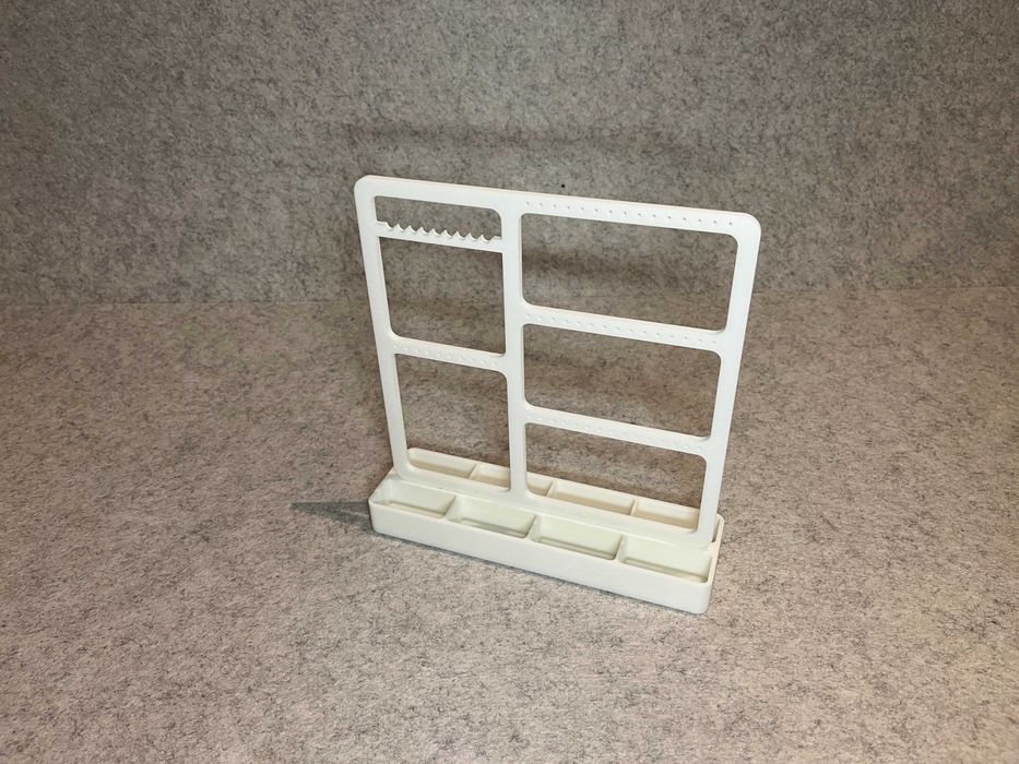 Stojak organizer na bizuterie