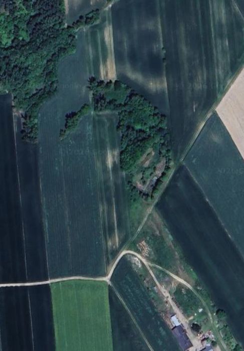 Sprzedam działkę staw