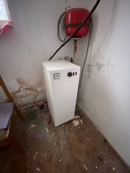 Продам ОСЗ на территории завода Малышева! !