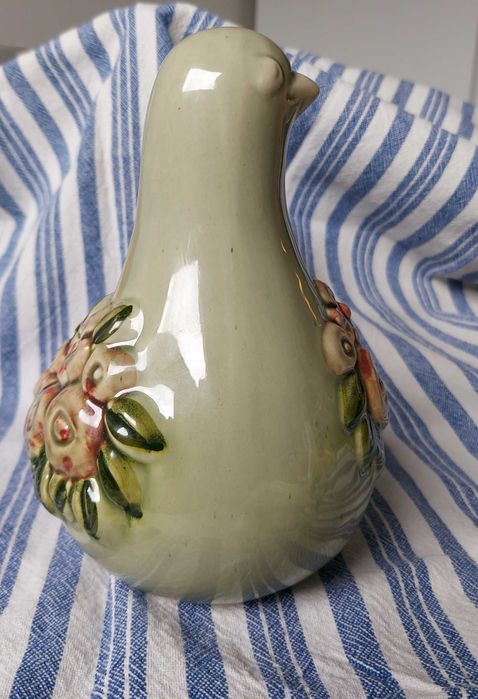 Ptak gołąb ręcznie malowany