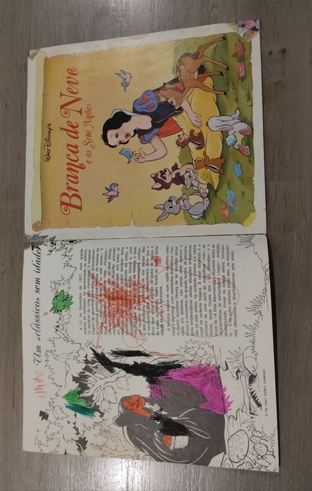 Caderneta cromos Panini Branca de Neve