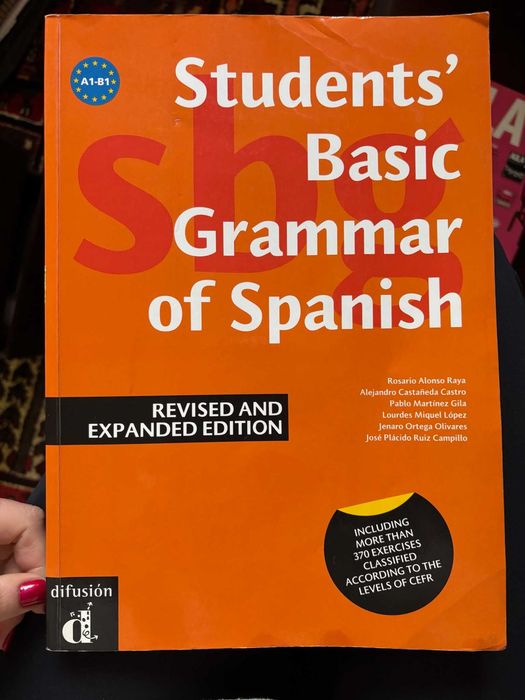 Students' Basic Grammar of Spanish: Book A1-B1