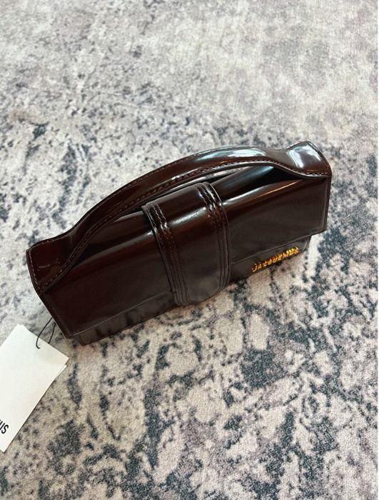 Skórzana torebka w brązowym kolorze