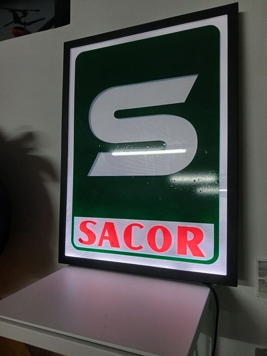 Reclame sacor Com luz