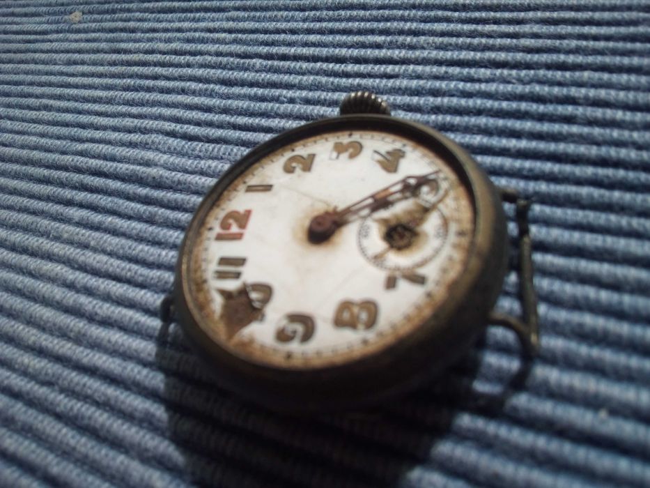 Relógio de trincheira primeira guerra. Trench watch WW1. Para Restauro
