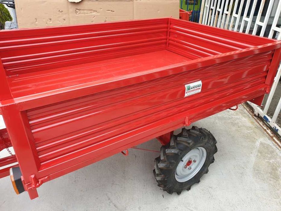 Reboque Com Tracção