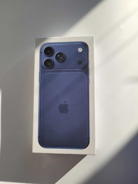 iPhone 17 Pro Max 512GB Kolor Głębinowy Błękit