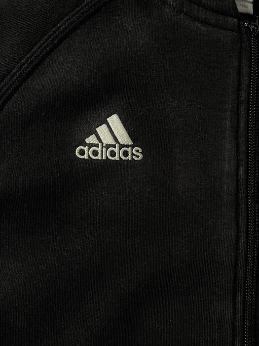 __Котфа adidas__