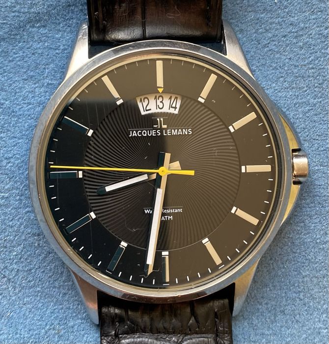 Продам годинник