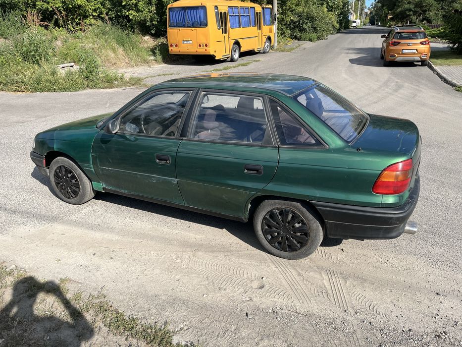 Продам Opel Astra F 1998