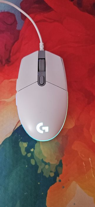 Мишка Logitech g102