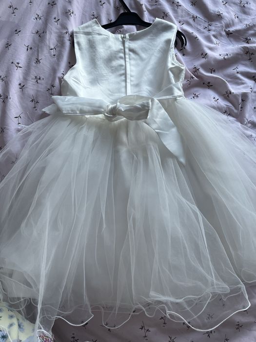 Sukienka wizytowa dla dziewczynki rozmiar 128