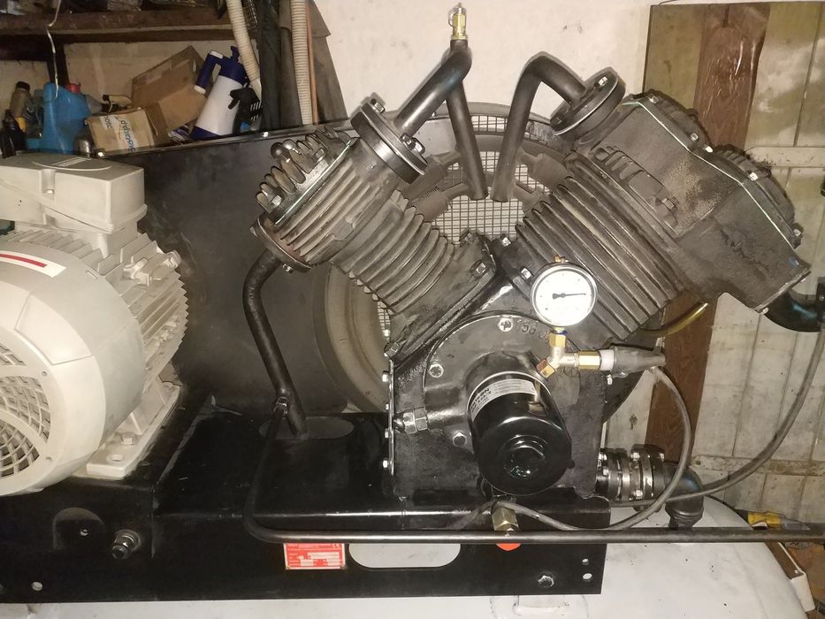 Kompresor tłokowy Airpol N50, N70 cylinder 82 155 tłoki