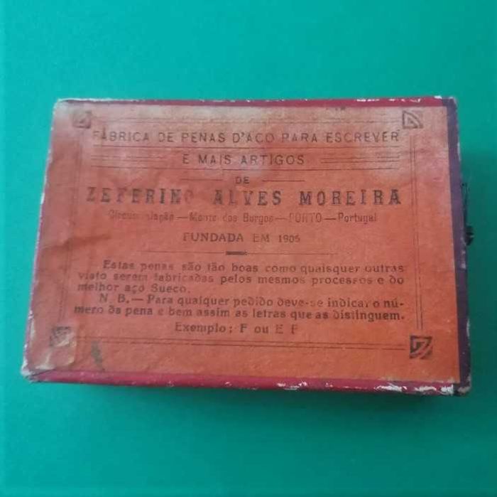 Caixa vazia de aparos de aço, Zeferino Alves Moreira