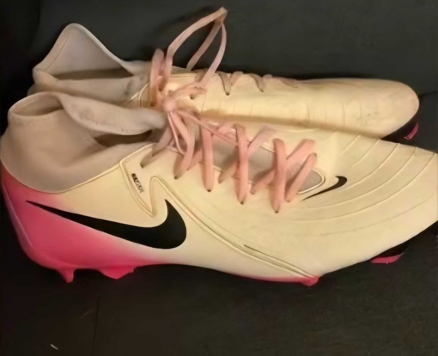 Chuteiras Nike Phanton Luna