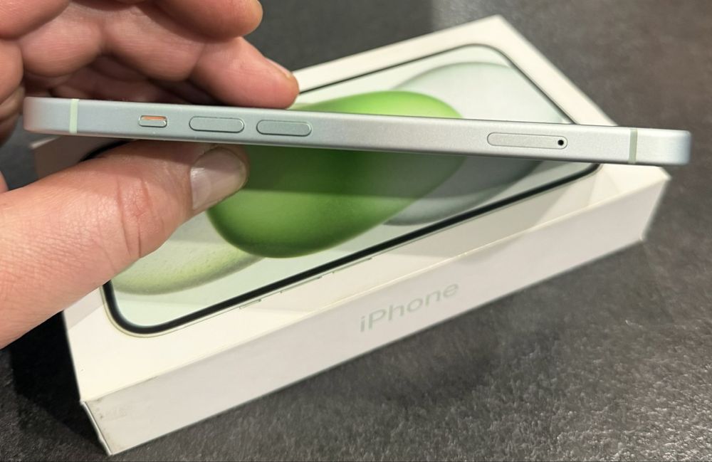 iPhone’a 15  na 256