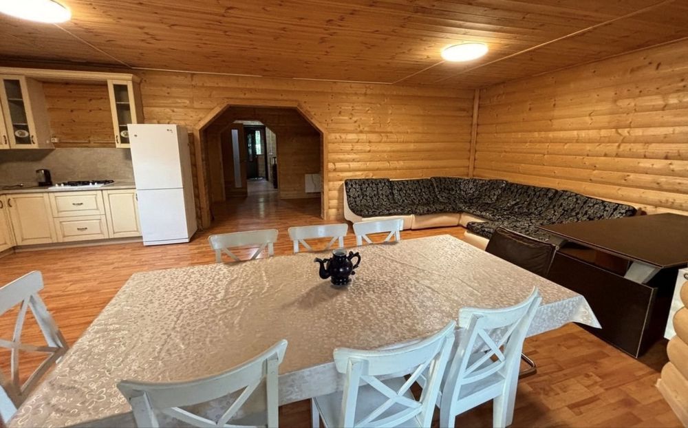 Оренда котеджу Львів. Деревʼяний будинок у Львові