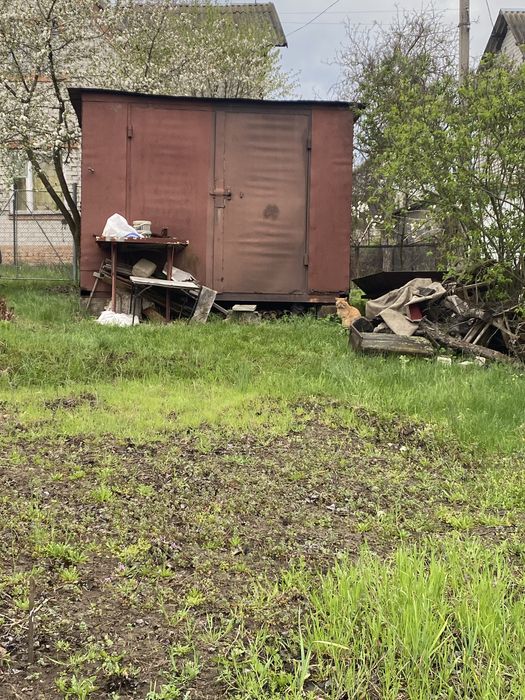 Продам дачу на березі річки