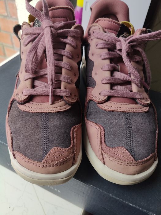 Кросівки жіночі Nike Jordan Ma2 Violet
