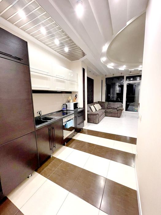 ЛЮКС в ЖК Мост Сити, вид на реку, 2к, ванна, центр. Новый дом. Балкон.