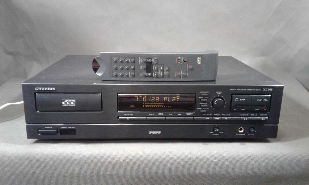 GRUNDIG ,odtwarzacz DCC+pilot