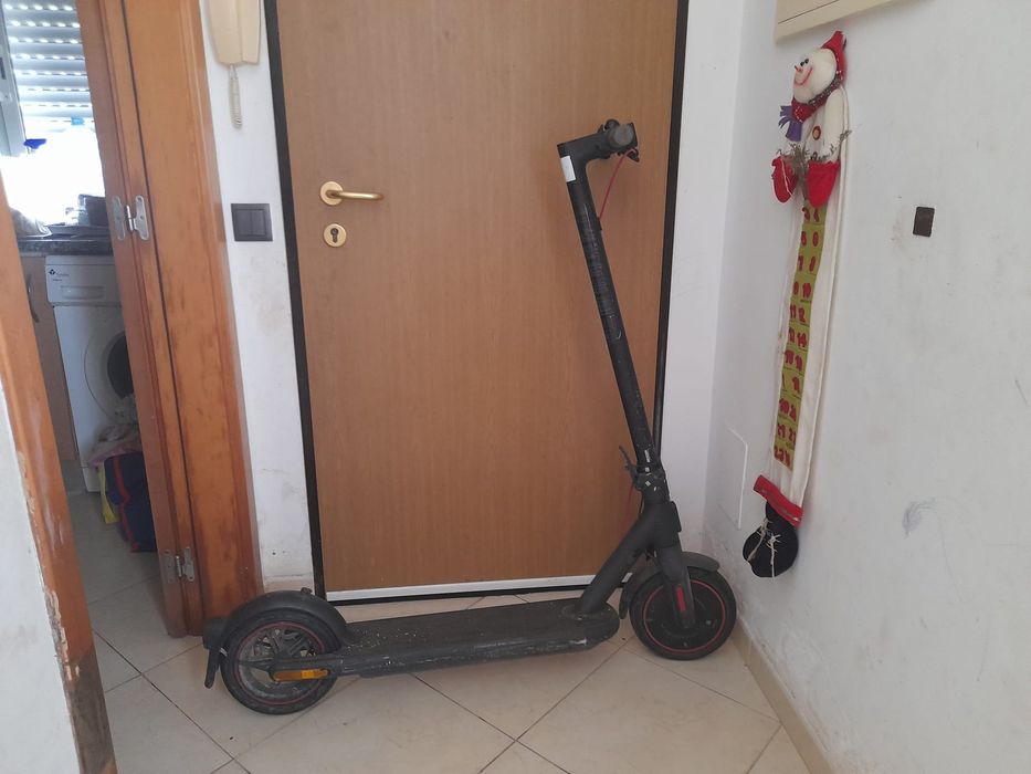 Trotinete Xiaomi 4 pro