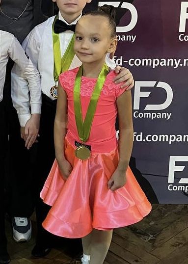 Бальное платье Бэйзик 110-116 см