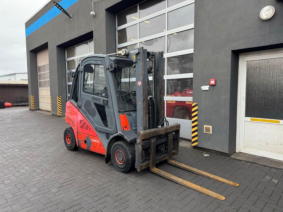 Wózek widłowy Linde H25T-01 2012 rok TRIPLEX KABINA 338