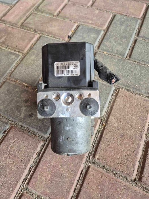 блок ABS Audi A8 D3 2002–2009 4E0 614 517 BC абс ауді а8 д3