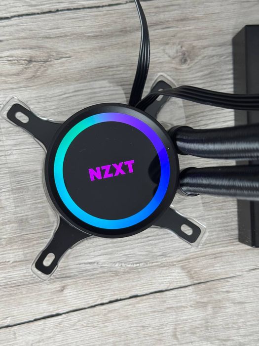 Система рідинного охолодження NZXT Kraken 120 (RL-KR120-B1)