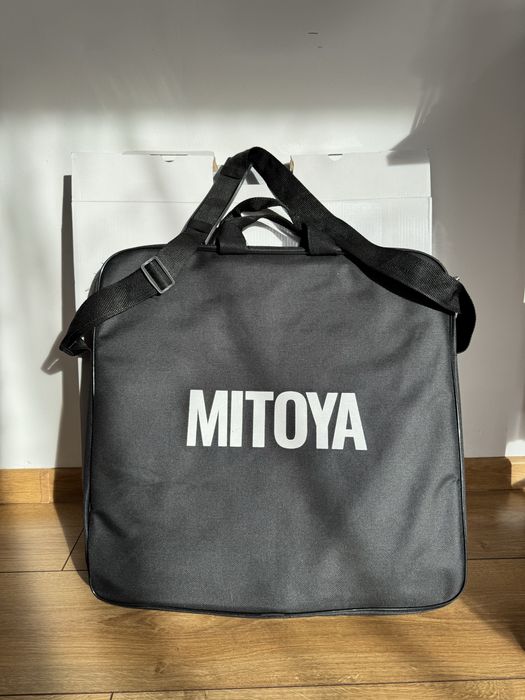 Lampa ring Mitoya