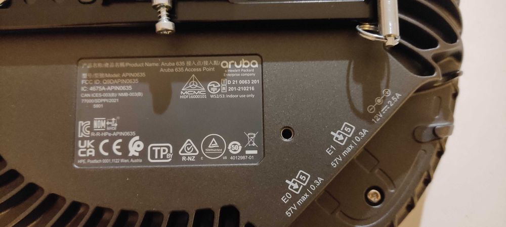 Ponto de acesso Aruba AP-635