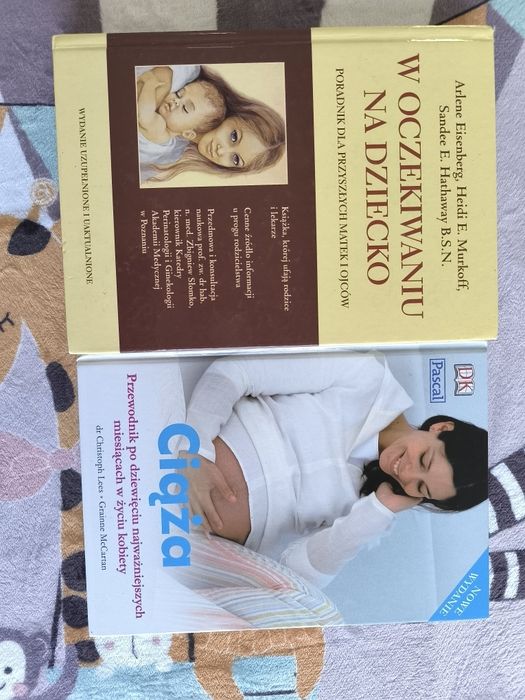 Zestaw książek dla przyszłej mamy