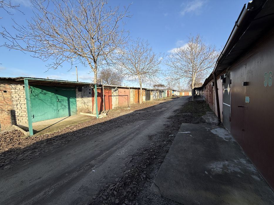 Гараж «Надія» 3.5-6.0-2.5 метрів