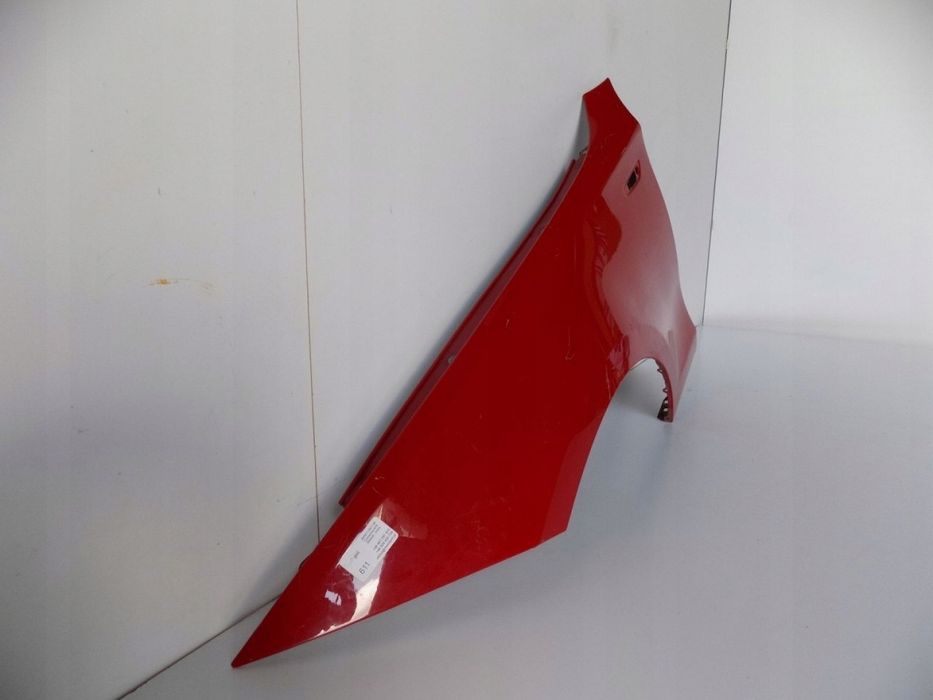 BMW 1 E87 E88 błotnik Lewy (A75 czerwony) - 0611