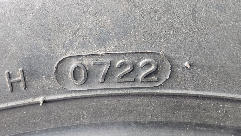 Hankook Vantra LT 195/70r15c 104/102R