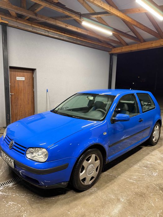 VW GOLF IV 2000r