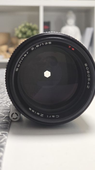 Objetiva Carl Zeiss Sonnar T* 135mm f2.8 (CY) - Adaptador Fuji X