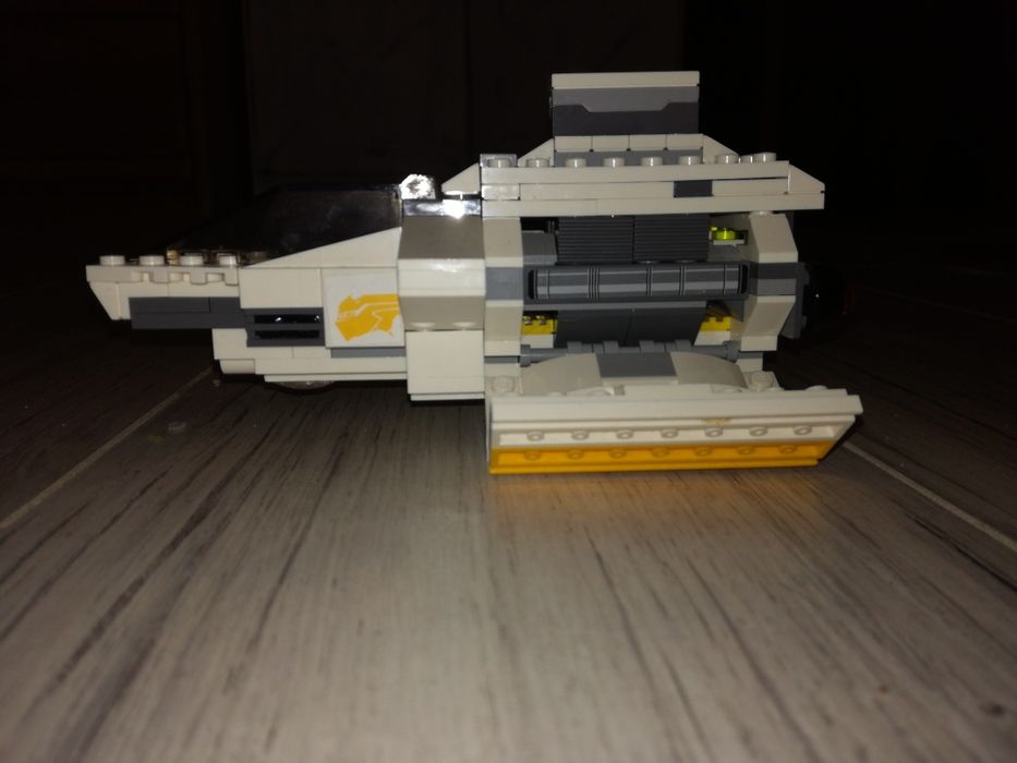 LEGO star wars statek kosmiczny 75048