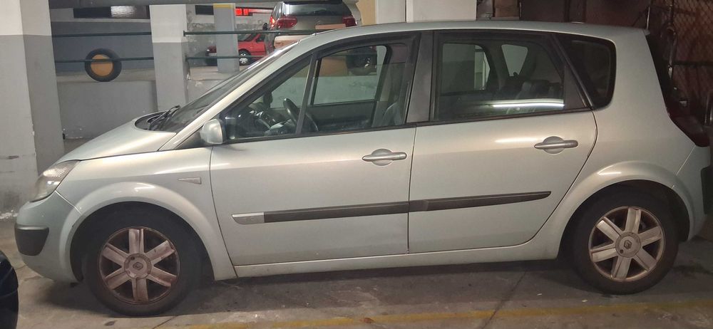 Renault scenic 2 dci (2004)