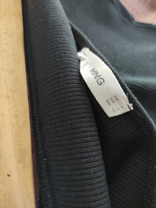 Vestido preto, marca Mango, como novo